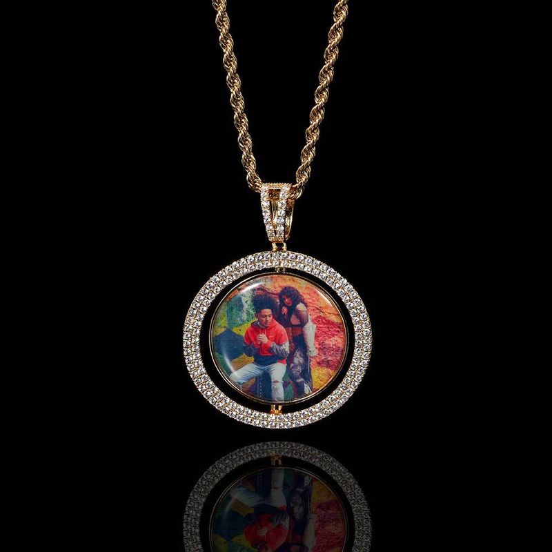 Chain Necklaces Memory can rotate large double-sided circular photo hip hop pendant micro-inlaid zircon hollowed-out picture frame necklace_voghion.com