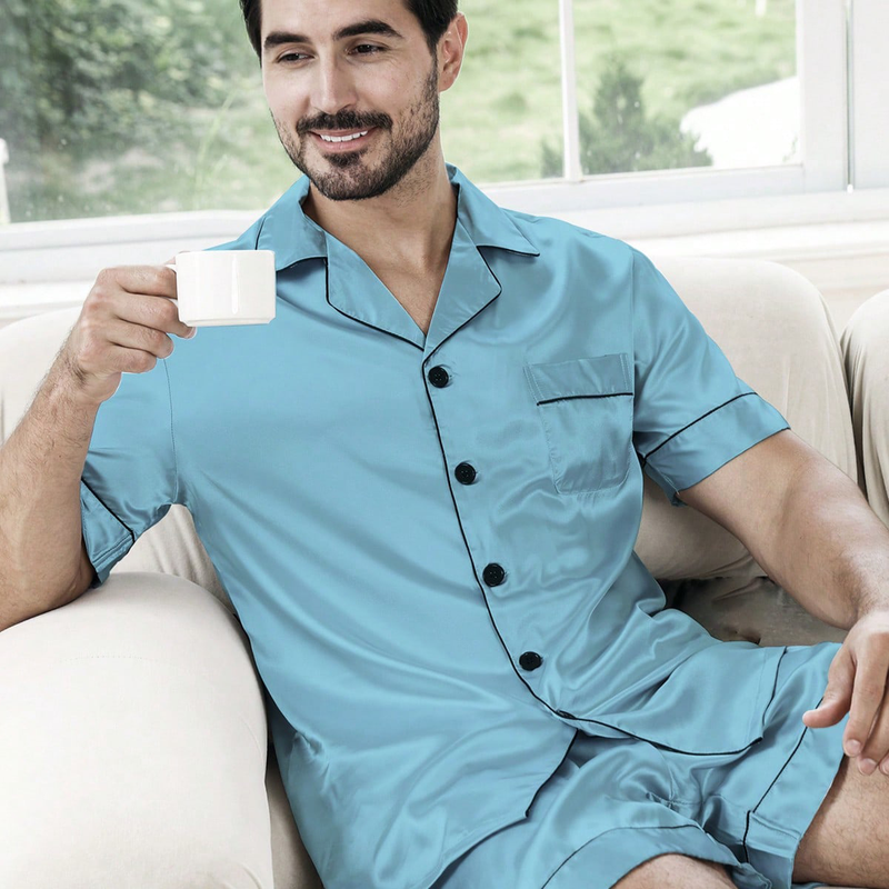 Gränsöverskridande europeiska mäns stora storlekar lösa hemkläder sommar herr andas tunna kortärmade shorts is siden pyjamasset_voghion.com
