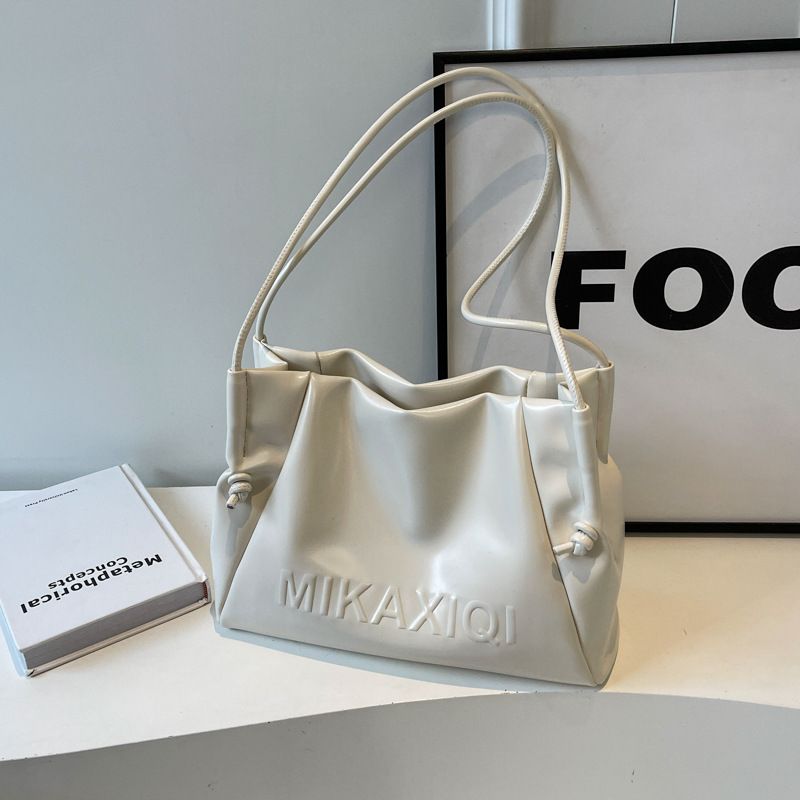 2025 Herbst/Winter Neue Umhängetasche Große Kapazität_voghion.com