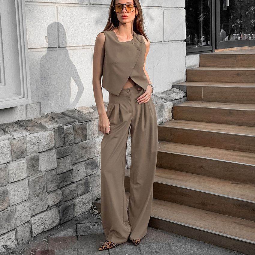 Damenbekleidung Lässiger Khaki-Mode-Temperament Ärmellose Weste Hosenanzug Frühling und Sommer All Match Hohe Taille Zweiteiliger Anzug für Frauen_voghion.com