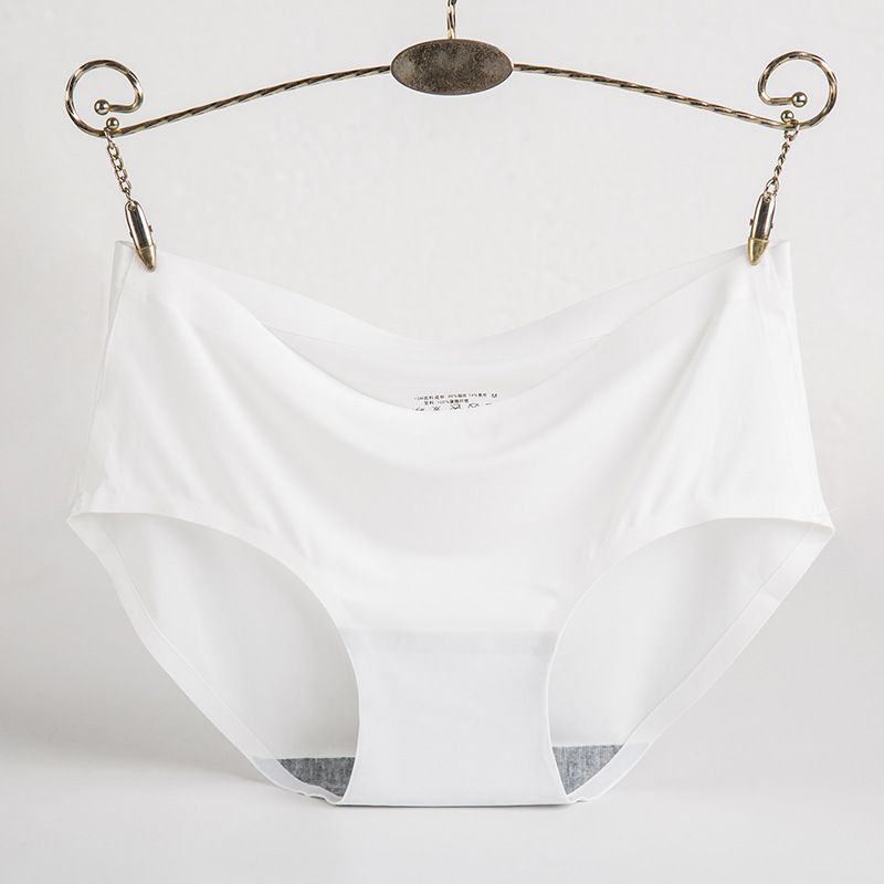 Breathable Ice Silk Seamless Women's Underwear_voghion.com