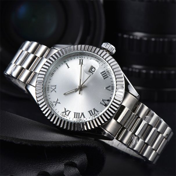 2025 Nuovo orologio da uomo Top Luxury Orologio automatico da uomo Orologio automatico con data Cronografo in lega Specchio Orologio classico_voghion.com