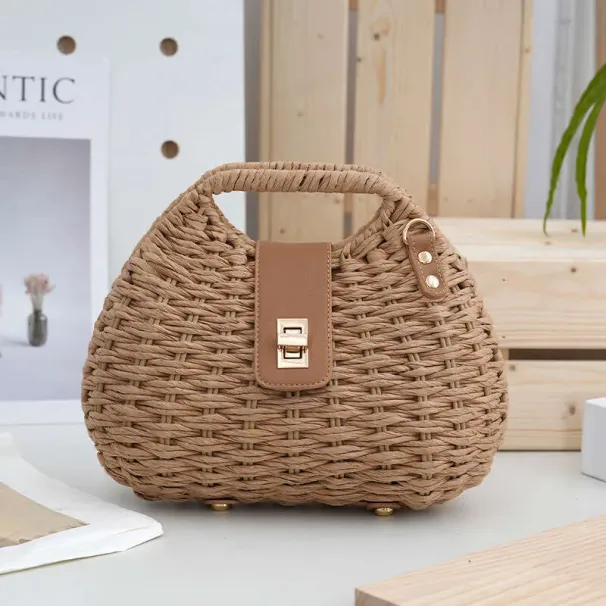 Schlichte, sommerliche Schutzhülle aus Stroh für Urlaub und Freizeit – lässige Umhängetasche aus hochwertigem Material_voghion.com