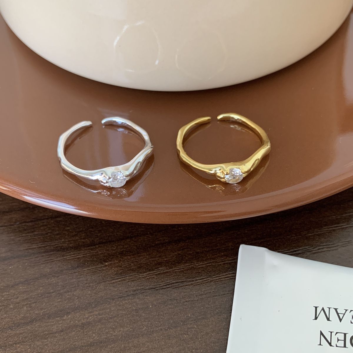 Anello da donna in argento puro Fan Zhiqiao coreano Dongdaemun Ins a forma irregolare con pietra di zircone_voghion.com