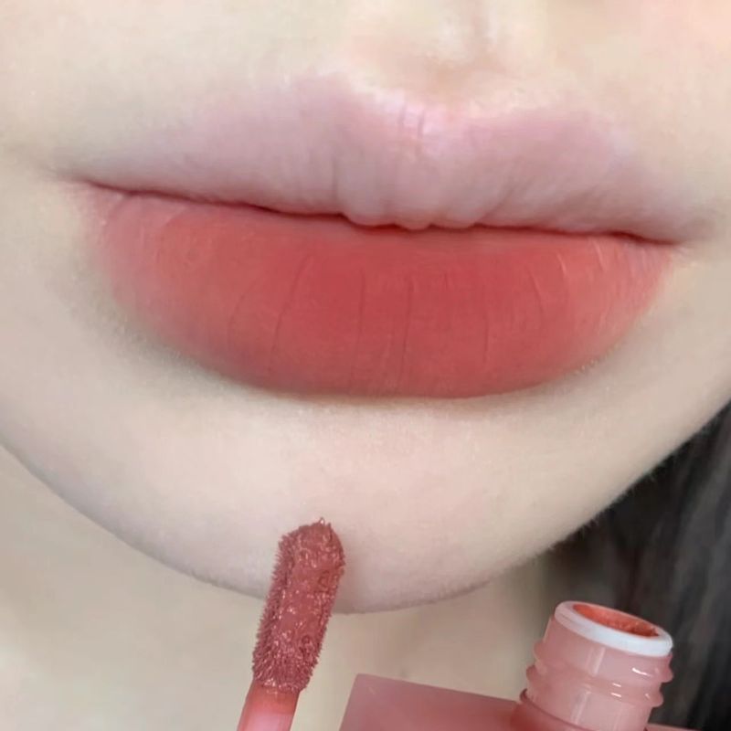 Rossetto liquido Veet, opaco, impermeabile, a lunga durata, antiaderente, in tazza, color crema, per donna_voghion.com