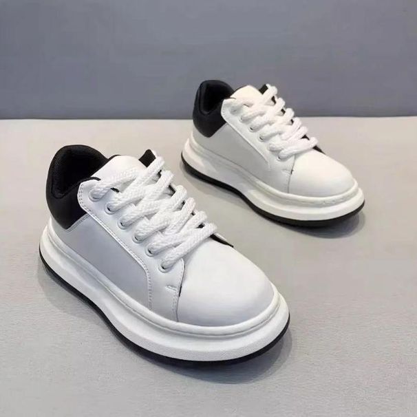 Herren 2025 Neue Low-Top-Loafer mit Schnürung Trendy Vielseitige, höhenverstärkende Sport- und Freizeitschuhe in Weiß_voghion.com