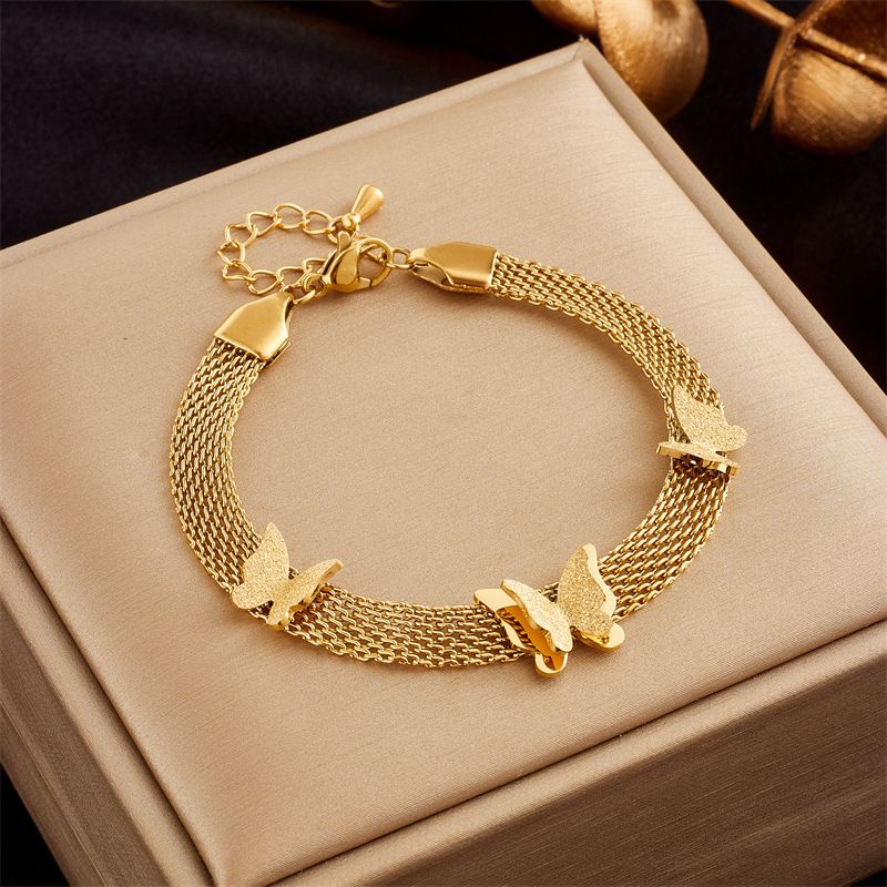 Europäesch an amerikanesch Moud Nischdesign Retro High-End Metallkette Titan Stol Diamant huel Päiperlek Anhänger Bracelet_voghion.com