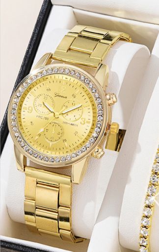 Reloj de mujer con tres ojos engastados, reloj de cuarzo con diamantes, reloj de regalo_voghion.com