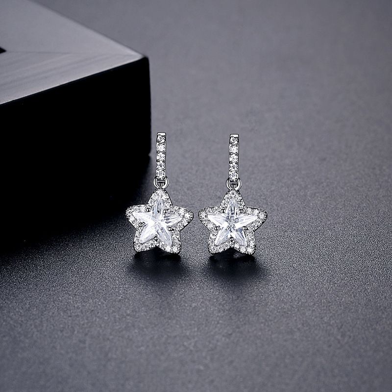 Damenschmuck Sternohrringe Modische Zirkon-Ohrstecker für Mädchen, minimalistisches Fünf-Punkt-Stern-Design, hypoallergenes Kupfer mit Galvanisierung_voghion.com