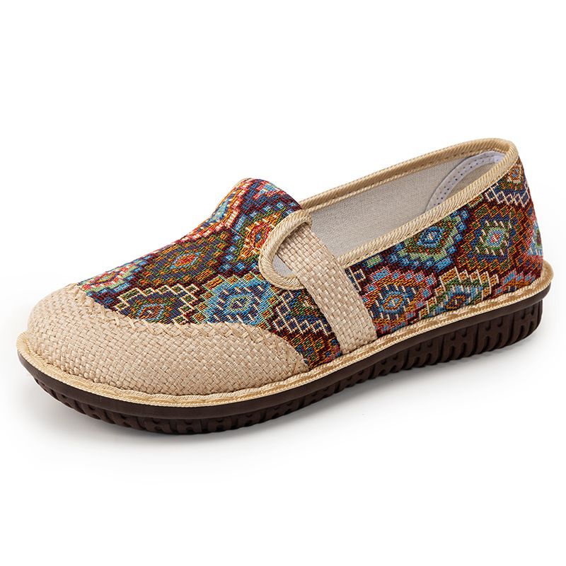 Damenschuhe Alte Peking-Stoffschuhe Mittleren Alters und ältere Mutterschuhe Freizeitschuhe Weichen Sohlen Einzelschuhe_voghion.com