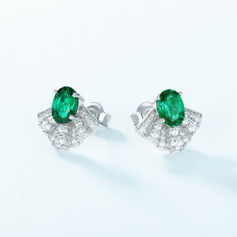 Orecchini a ventaglio con smeraldi coltivati brillanti in argento S925 completamente intarsiati con gemme colorate, piccoli orecchini a gonna, atmosfera_voghion.com
