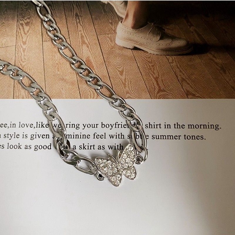 Titanstahl Schmetterling für Frauen Sommer Ins Kalter Stil Licht Luxus Nischendesign Schlüsselbeinkette Choker Halskette_voghion.com