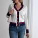Damenbekleidung Zopfmuster-Cardigan mit V-Ausschnitt, gestreifter Zopfmuster-Cardigan – lässiger, eleganter Damenpullover für Frühling und Herbst (Weiß, S-XXL)_voghion.com