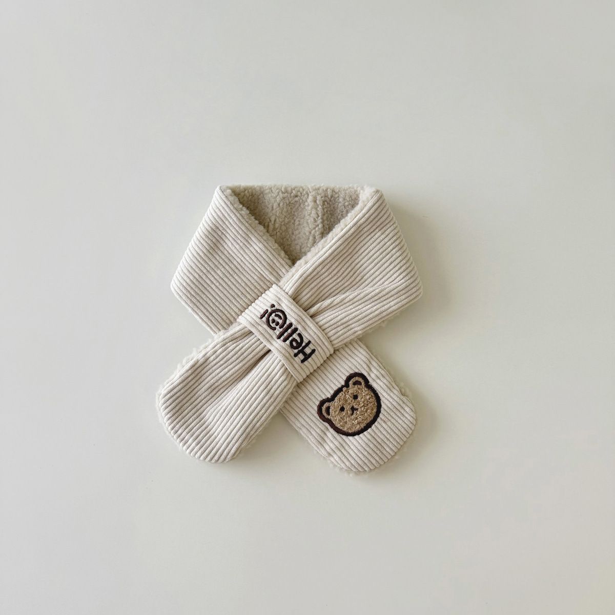 Children's Scarf Winter Ins Warm Cross Bear Bib Bib For Boys And Girls_voghion.com