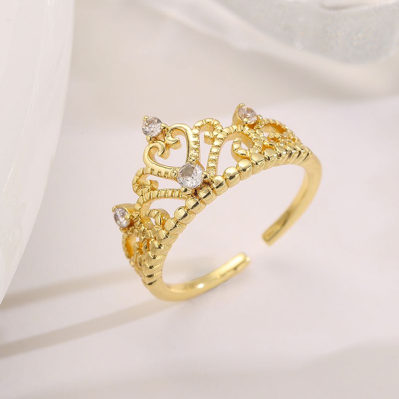 Anello a corona in zircone placcato oro e rame in stile palazzo Aogu per donna, gioielli di lusso di nicchia firmati_voghion.com
