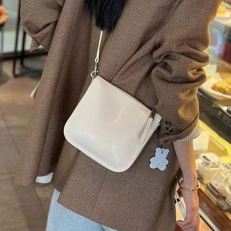 Borsa a tracolla piccola da donna, primavera estate 2024, nuova in morbida pelle, squisita e versatile, multiscomparto per telefono._voghion.com