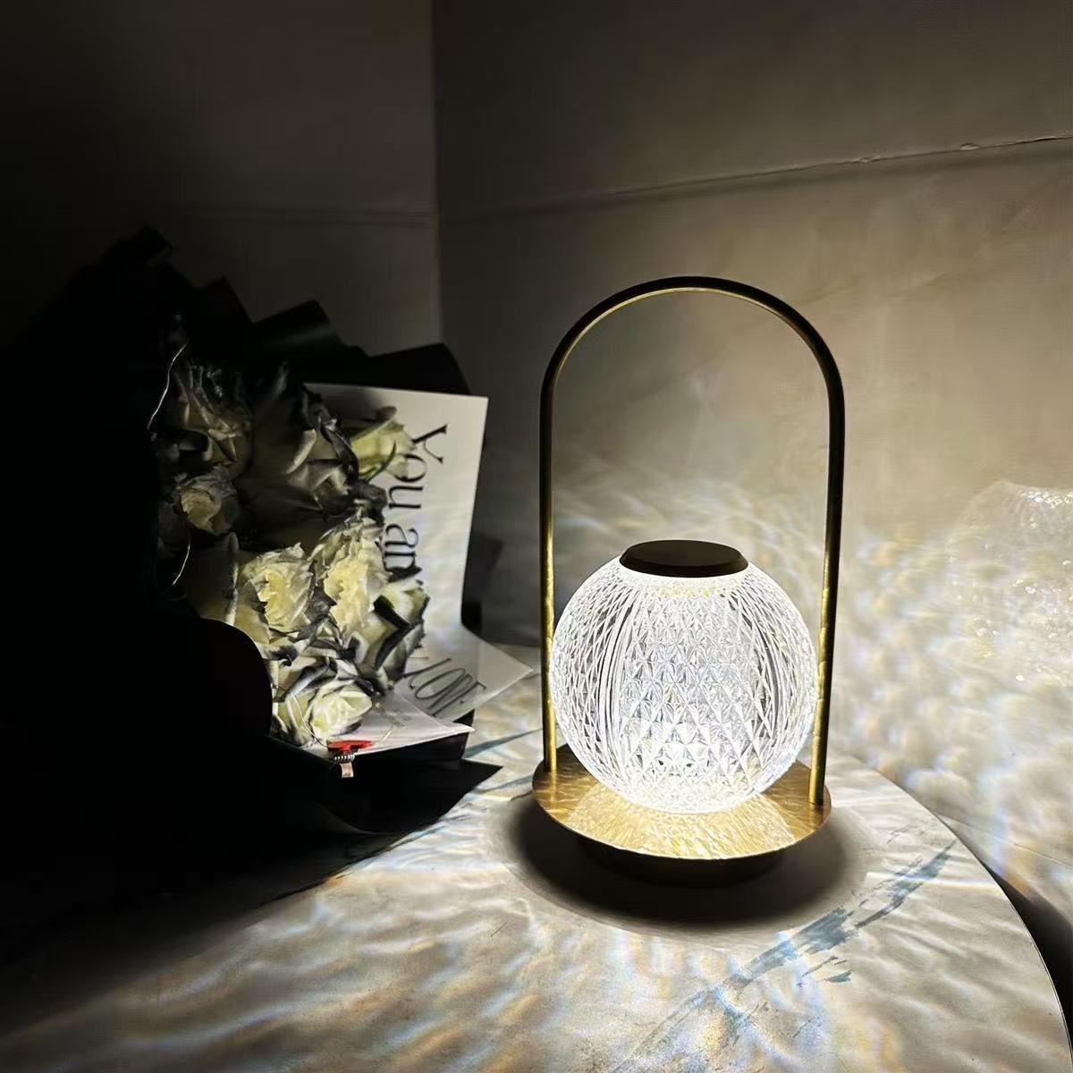 Lampada da tavolo in metallo portatile da campeggio creativa per ragazza turca INS, luce notturna per camera da letto e comodino_voghion.com