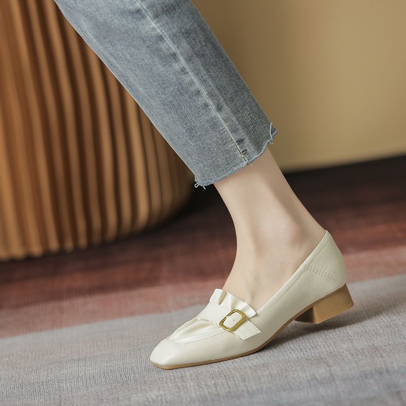 Square toe thick heel shoes for women 2024 autumn new square buckle pleated versatile shallow mouth medium heel grandma shoes women work shoes_voghion.com