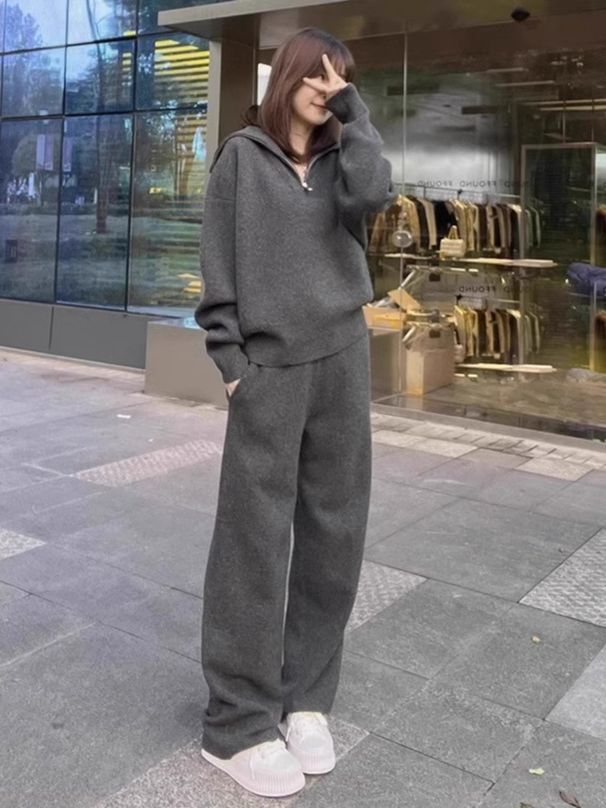 Ensemble de sport décontracté européen pour femmes en automne et en hiver, nouvelle version coréenne, design ample, pull épais_voghion.com