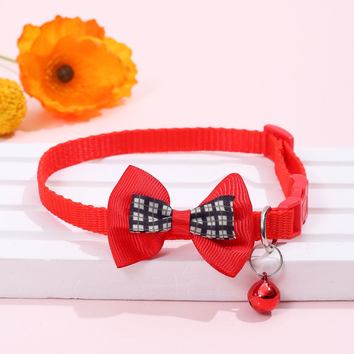 Collare per la testa di cani e gatti con campanellino a quadri, produttore e vendita diretta_voghion.com