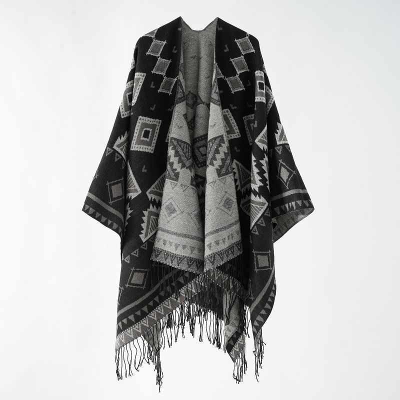 Capa de viaje con foto de moda de doble cara con estampado de borlas, estilo étnico, chal, novedad de 2023_voghion.com