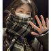 Nuova versione invernale coreana da donna a quadri double face Ins, calda e versatile, sciarpa da studente, spessa e alla moda_voghion.com