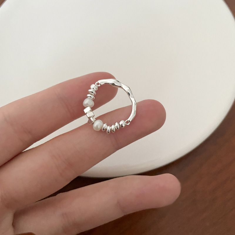 Anello di perle d'argento rotte in metallo irregolare, personalità di nicchia femminile, temperamento semplice e versatile, anello alla moda_voghion.com