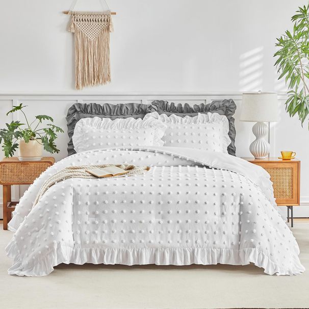 White Dot Ball Ruffle Embroidery Tufts Breathable Queen Size Comforter Sets, All-Season Down-Alternative 3-Piece Bedding Set_voghion.com