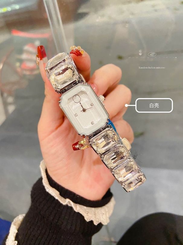 Orologio da donna Shijia con cinturino in quarzo e piccolo cubetto di zucchero, stile studentesco, stile Live_voghion.com