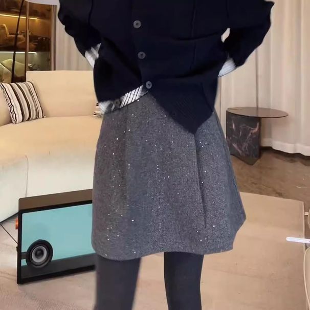 2025 Autumn Winter New Woolen Shimmer A-line Short High Waist Slimming Half Skirt For Plus Size Women_voghion.com