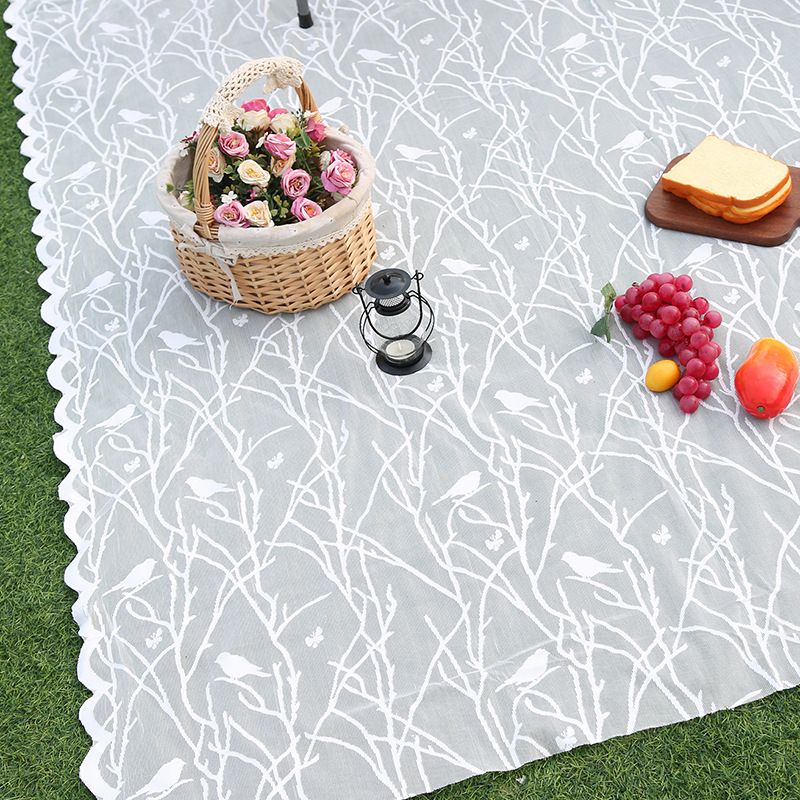 Lace Picnic Blanket - Outdoor Decorative Cover With Elegant Embroidery Dustproof & Water-Resistant For Spring Outings​_voghion.com