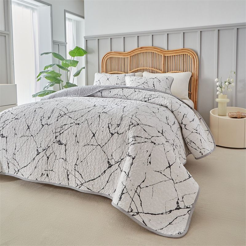 Striped & Leopard Print Bedspread Set – 3-Piece Light Grey Quilt Cover (OEKO-TEX® Certified, Abstract Geometric) For Modern & Bohemian Bedrooms_voghion.com