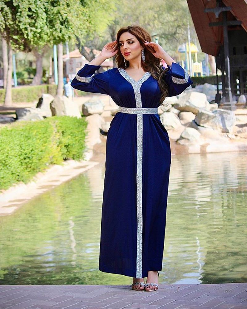 Women’s Clothing Diamond Encrusted Muslim Middle East Women's Belt Robe Abaya Turkish Long Muslim Women's Clothing_voghion.com