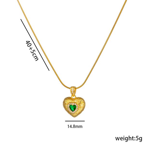 Ins stil gold textur hand-intarsien Smaragd zirkon herz-förmigen anhänger halskette nicht-verblassen schmuck_voghion.com