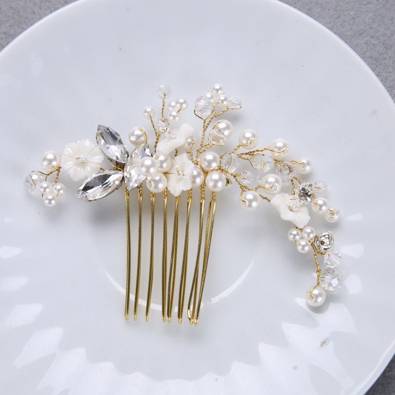 Bijoux et accessoires de mariée Peigne à cheveux en perles fait à la main en forme de fleur Accessoires pour robe de mariée dorée Coiffe Bijoux de mariée_voghion.com
