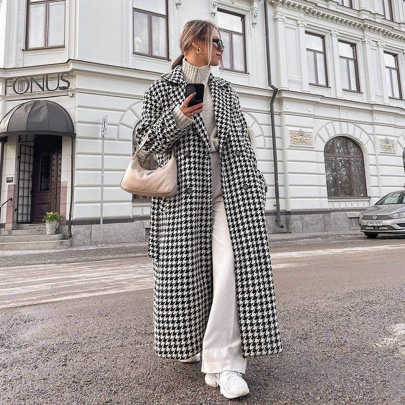Vêtements pour femmes pied-de-poule coupe-vent long manteau de mode haut de gamme manteau mature léger noir et blanc pour femmes_voghion.com