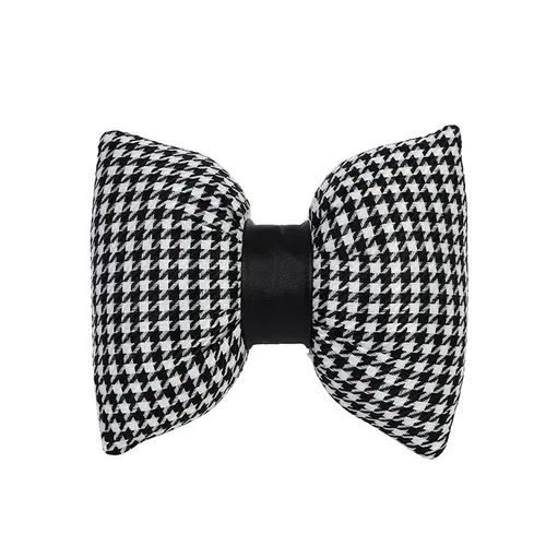 Car seat cushion light luxury flower breathable mesh car non slip seat cooling pad ins net celebrity car interior products female_voghion.com