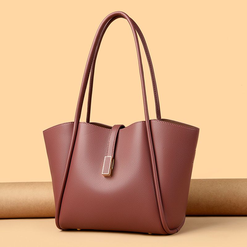 Sac fourre-tout pour femmes, sac à bandoulière de grande capacité, polyvalent, léger et luxueux, pour les déplacements au bureau, 2025_voghion.com