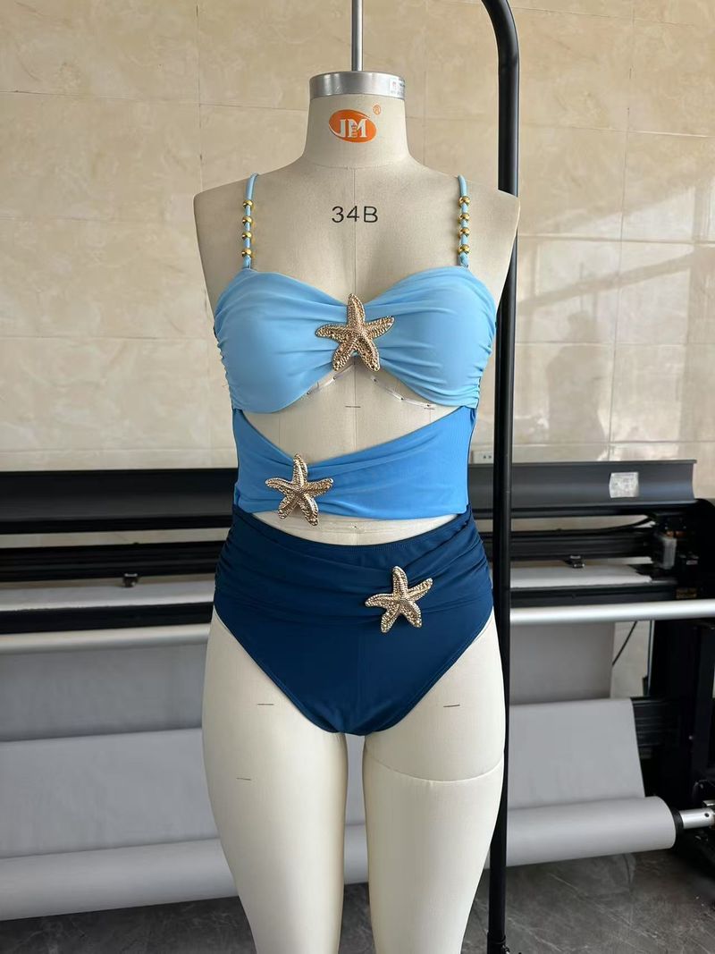 Costume da bagno intero da donna, tinta unita, con bottoni in metallo e perline_voghion.com