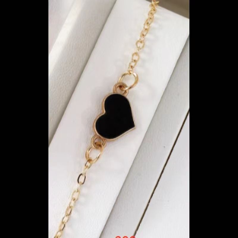 Simple four piece set of love jewelry necklace bracelet ring earring set watch accessories_voghion.com