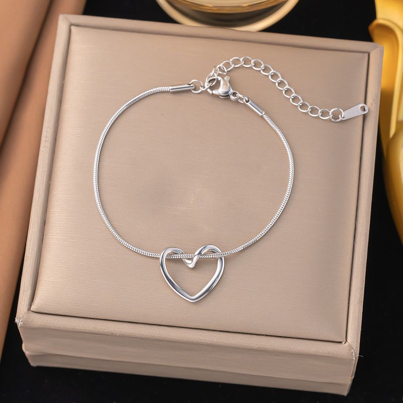 Bracciale Hollow Out, Temperamento premuroso, Accessori ecocompatibili, Alla moda e versatili, Di alta qualità_voghion.com