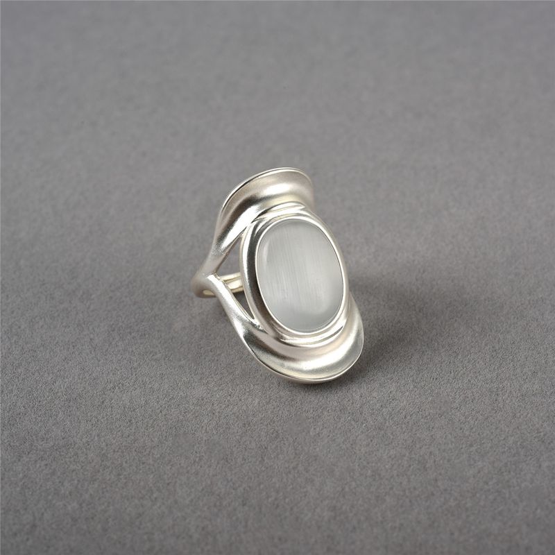 Nuovo velo di nicchia con texture satinata e apertura in pietra occhio di gatto, anello regolabile, personalità unica, anello alla moda per_voghion.com