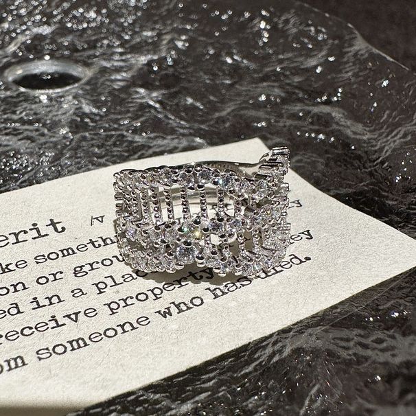 Sterling Silver Hollow Row Diamond Ring Niche Design Retro Simple Elegant Temperament Medieval Ring_voghion.com