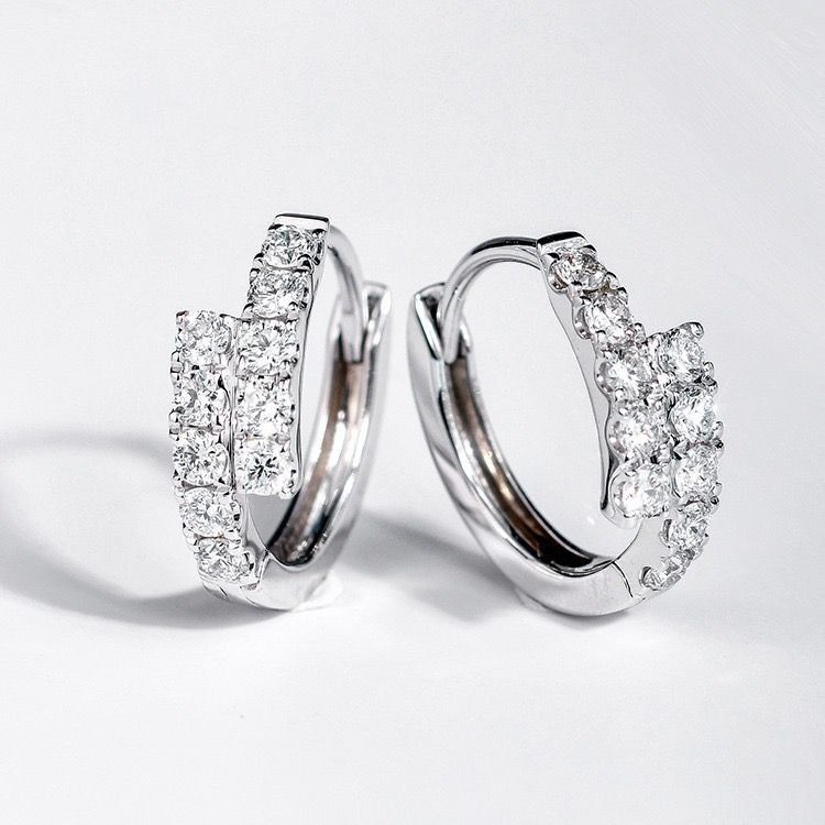 new Simulation Diamond Inlaid With 4m Zircon Double Row Design Light Luxury Earbone Rings Women's Commuting Exquisite Earrings_voghion.com