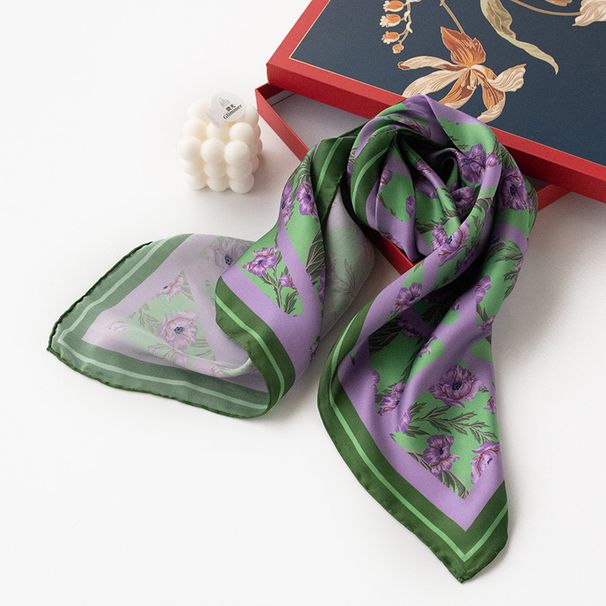 Confezione regalo da donna primaverile ed estiva, sciarpe a fiori, edizione coreana viola e verde, scialle con protezione solare in seta di gelso fresca_voghion.com