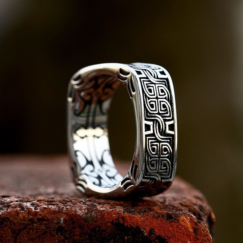 Anello da uomo quadrato con nodo celtico a forma di vento, design di nicchia, più anello per indice, marchio alla moda_voghion.com