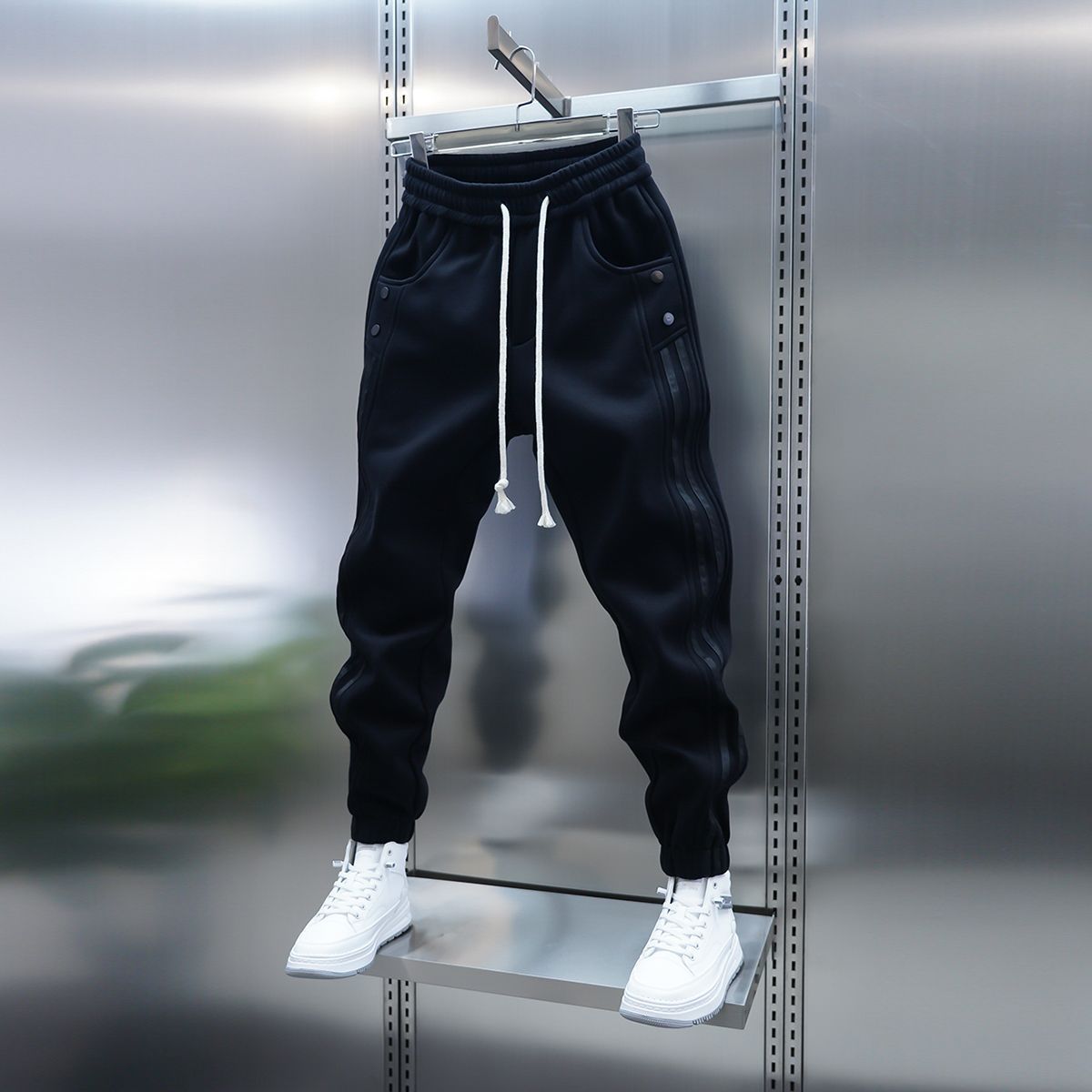 Men's Clothing Spring New Vertical Stripe Casual Pants Men's Trendy Elastic Waist Cuff Pants Fashion Sports Pants_voghion.com