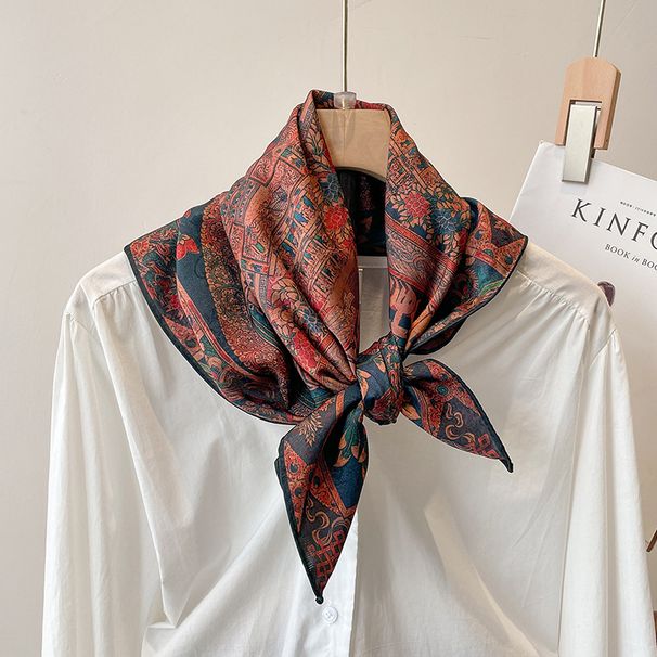 Primavera e autunno Nuovo 70 quadrati alla moda in stile occidentale in seta simulata stampata Scialle Versatile decorativo sottile sciarpa_voghion.com
