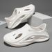Men's Summer Soft Sole Clog Sandals With Cushioning, Sports Coconut Beach Closed-Toe Lightweight Slippers For Men_voghion.com