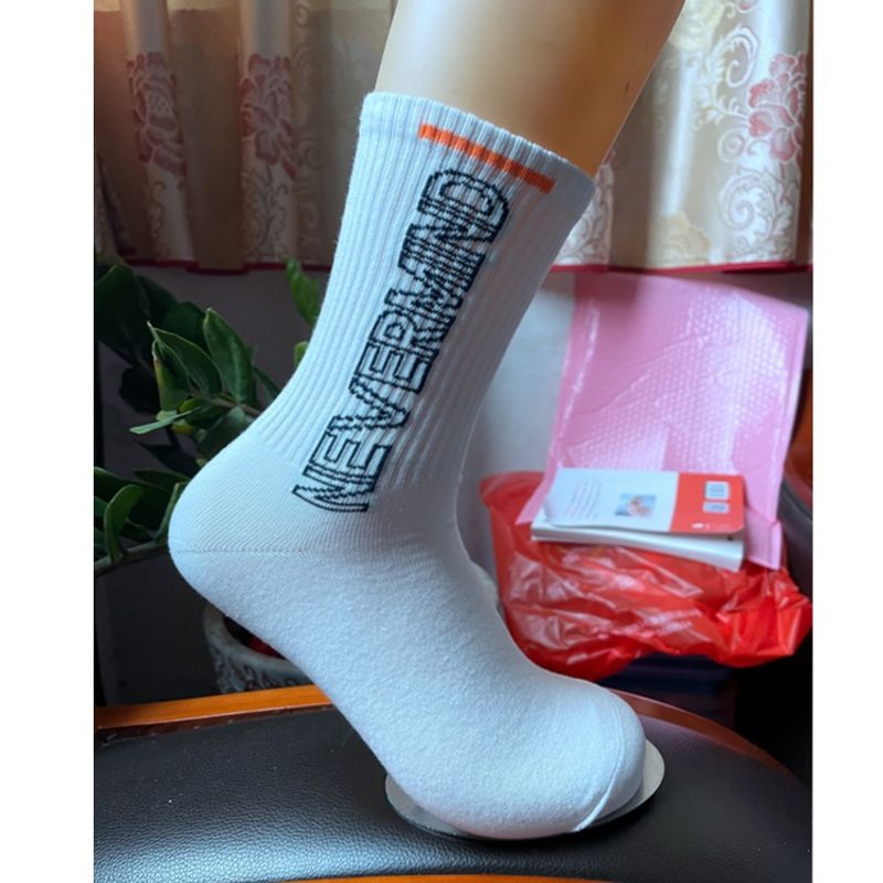 2025d Trendy Ins Unisex Mid-Calf College Style Street Skateboard Letter Sports Cotton Long Socks_voghion.com